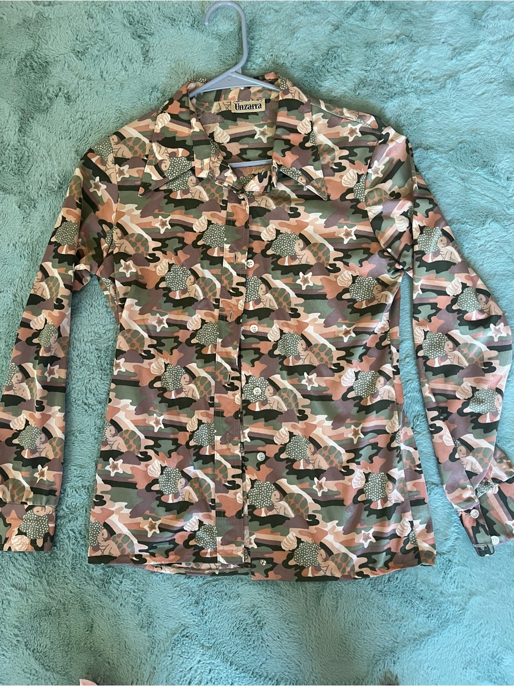 Vintage 70s Unzarra Floral Camo Silk Button-Up Shirt - Pink & Green